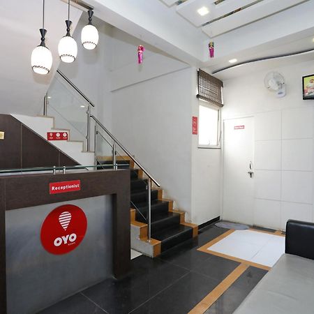 Hotel O Everest Inn Hotel Pune Esterno foto